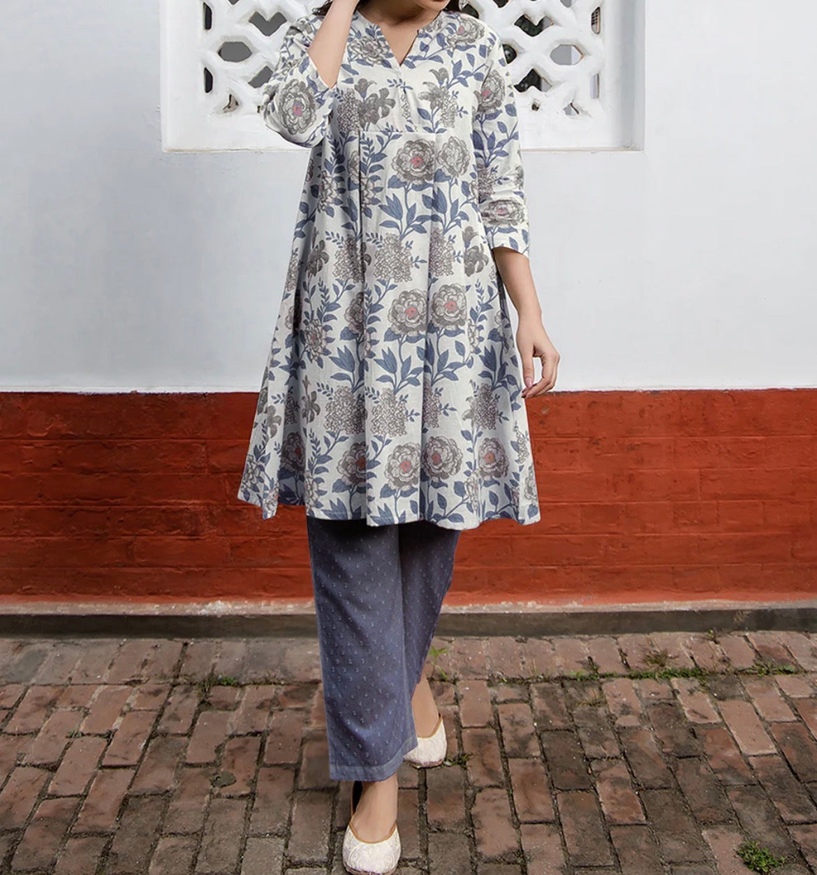 AHIRI’S White Pure Cotton Floral Printed Tunic