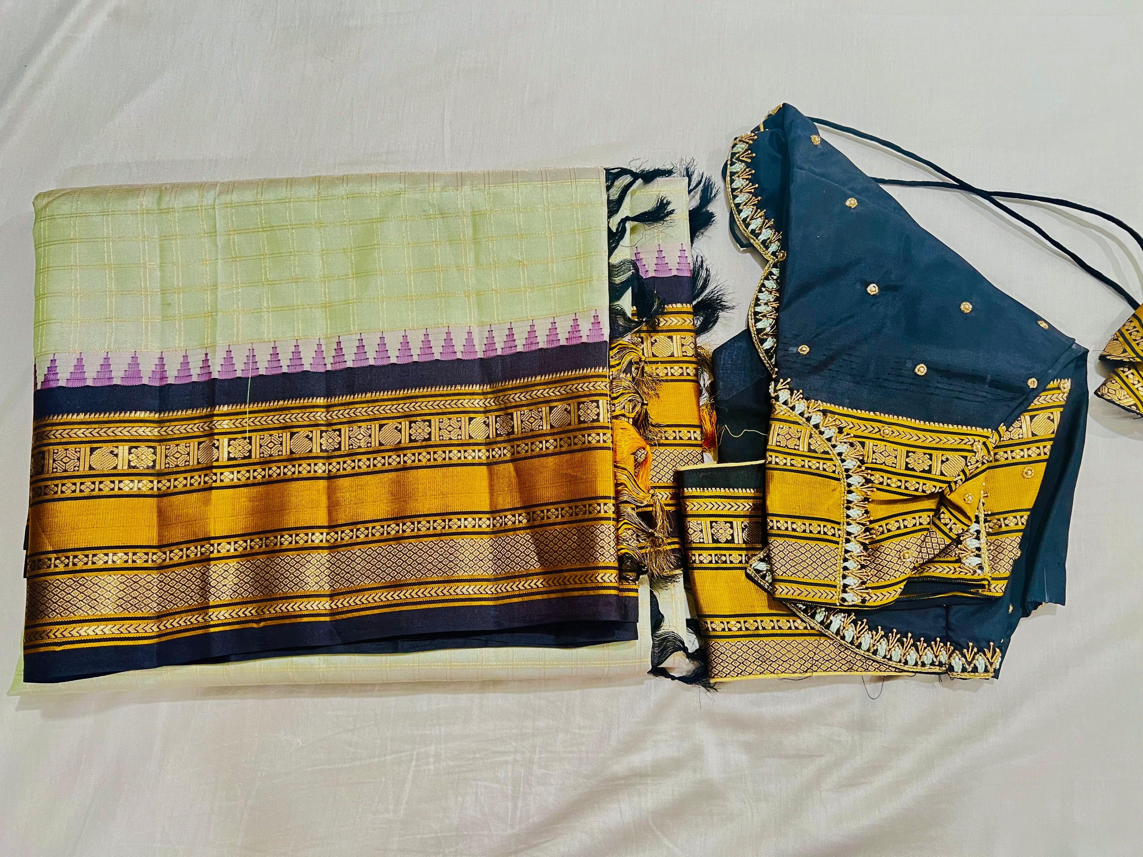 Pure Gadwal Silk Saree