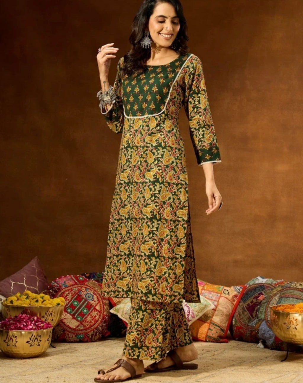 AHIRI’s Pure Cotton Kurti Pant Set