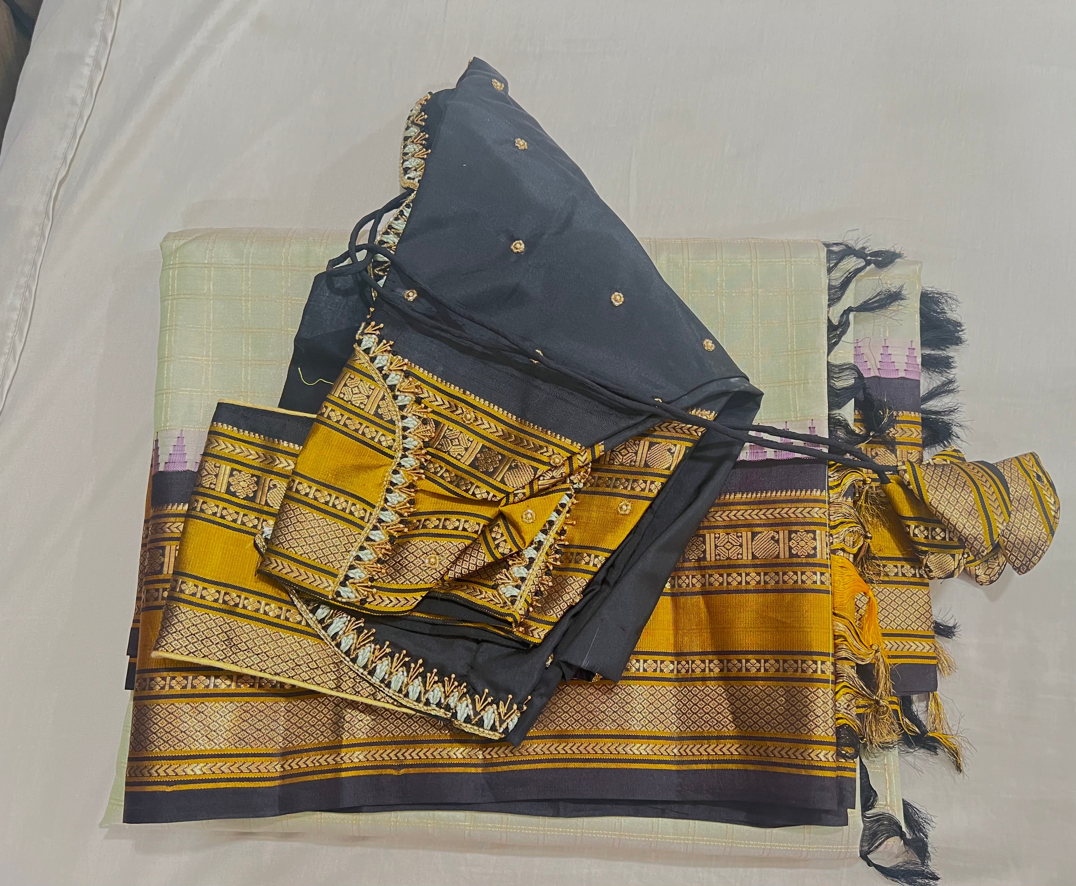 Pure Gadwal Silk Saree