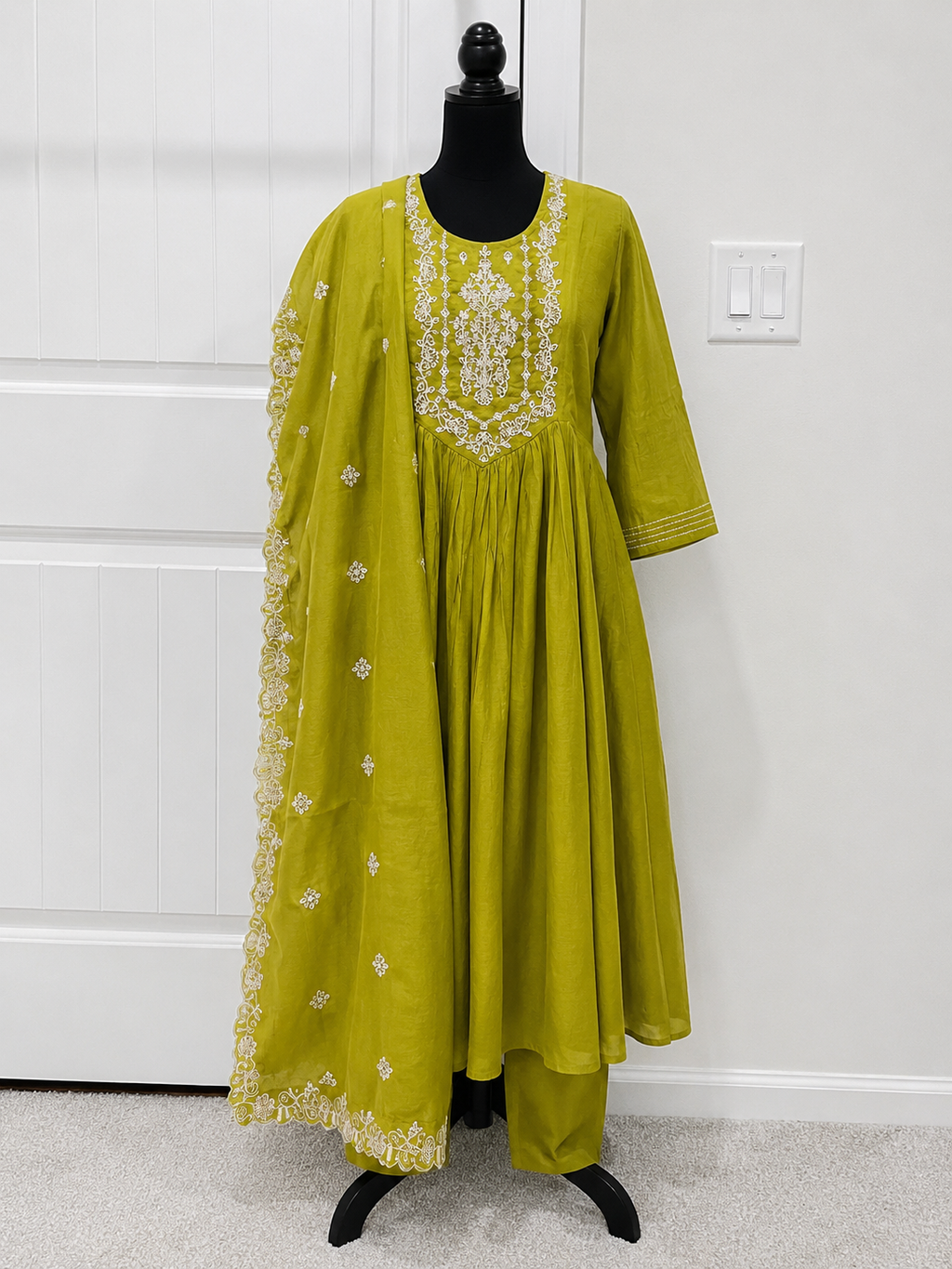 Mul Chanderi 3 piece Sets